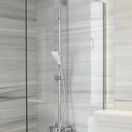 Residences Duplex 102 *
